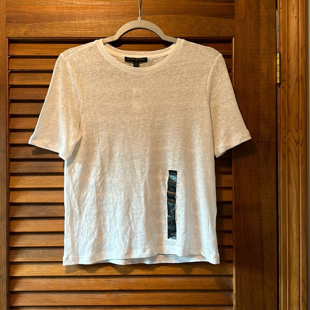 White linen tee